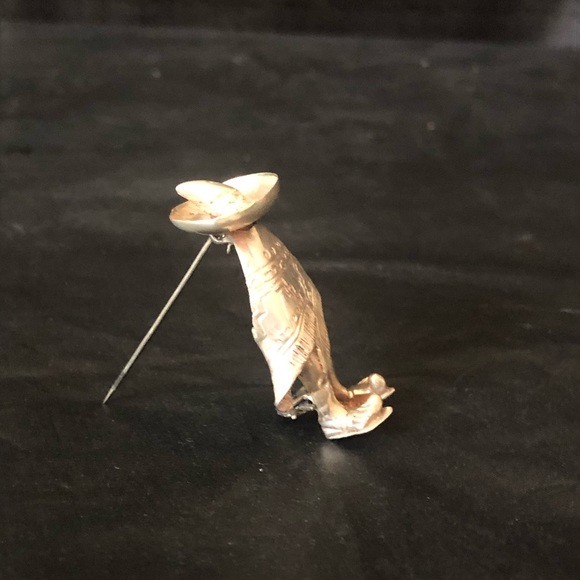Sterling Hombre in sombrero brooch - Mexico 🇲🇽 sterling silver 1 1/2” vintage - Picture 7 of 8